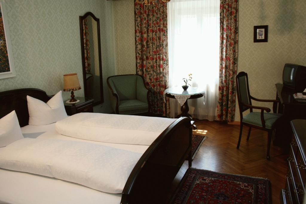 Schlosshotel Post Imst Exterior foto