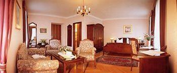 Schlosshotel Post Imst Exterior foto